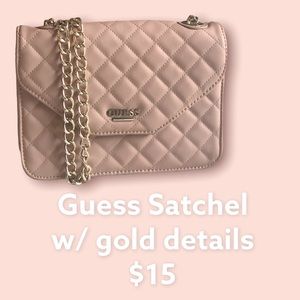 Guess side bag w/ gold details
